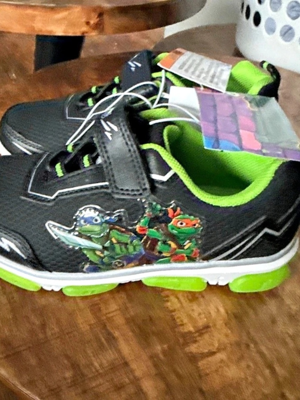 Nickelodeon Teenage Mutant Ninja Turtles Light-Up Sneakers Black & Green